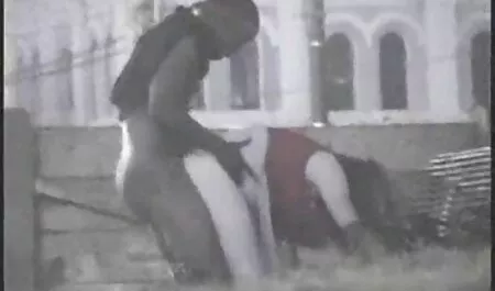Umiliazione doppia schiavitù per video porno italiani in hd Bionda Slave