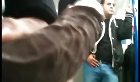 Nicole ottiene porno alta definizione il suo primo gangbang con bukkake in video amatoriale-GGG