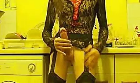 Spiare la mia giovane ragazza e video porno alta risoluzione poi scopata nella sua figa