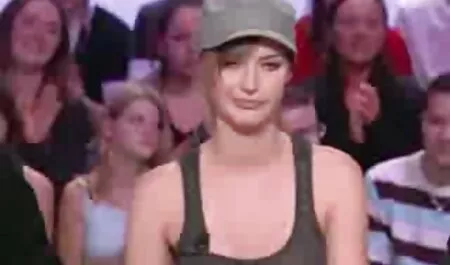 Militare video porno italiani hd giovane anale e jizzed su