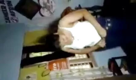 HUNT4K. Il povero cornuto i migliori porno hd dovrebbe vedere come un ragazzo ricco Possiede la