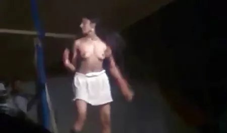 NOTTE IN CITTÀ video porno in alta definizione