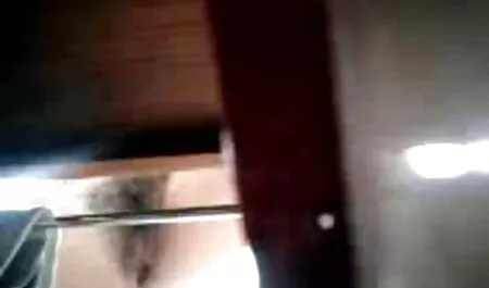 Cute Elnara Cat gode del suo primo sesso video hard gratis hd anale