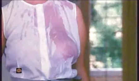 Sculacciata sulle video porno italiani hd palle, orgasmo rovinato, Masturbazione con la mano, Masturbazione con la mano